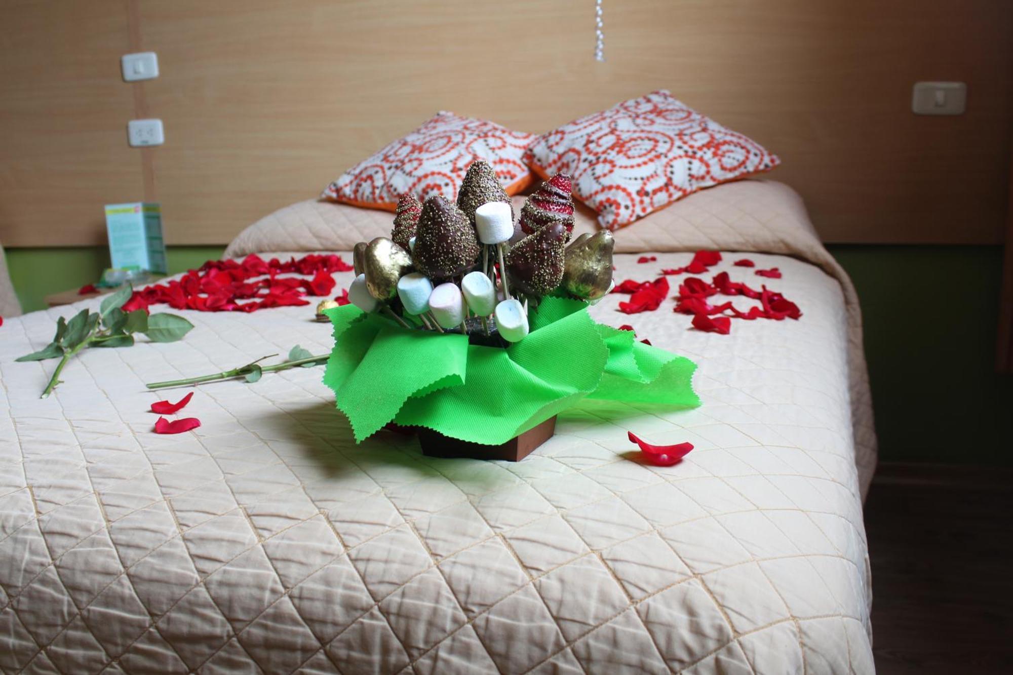 קיטו Hostal Terra 3 - Base Aerea מראה חיצוני תמונה