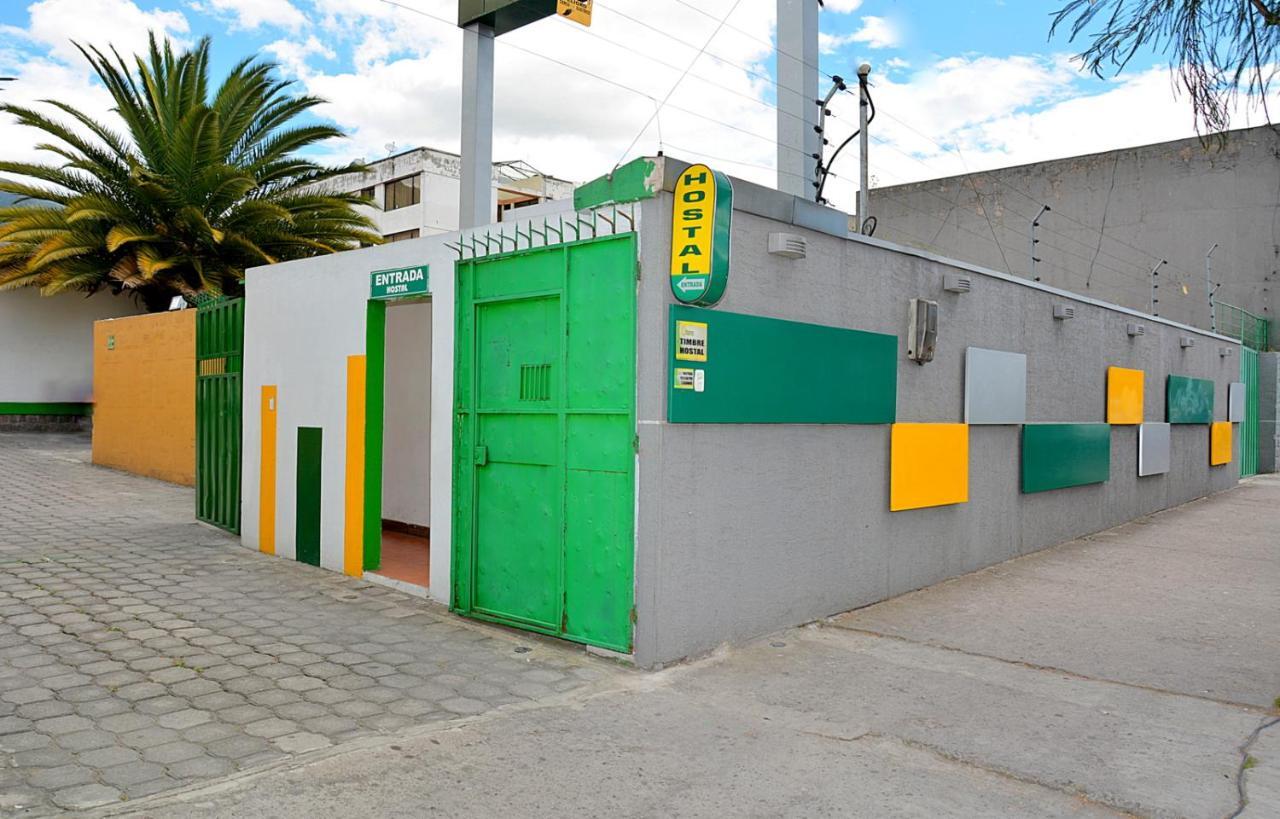 קיטו Hostal Terra 3 - Base Aerea מראה חיצוני תמונה